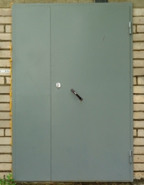 Дверь техническая гладкая, с одной открыв. створкой